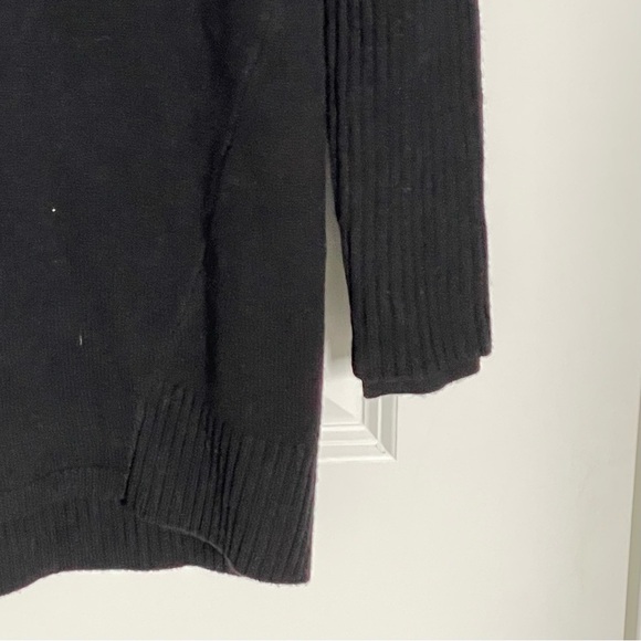 New! Athleta Black Merino NOPA Scoop Neck Sweater NWT - 35564 - Picture 11 of 16